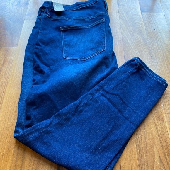 Madewell 9" Mid Rise Plus Size Skinny Jeans - Picture 2 of 11